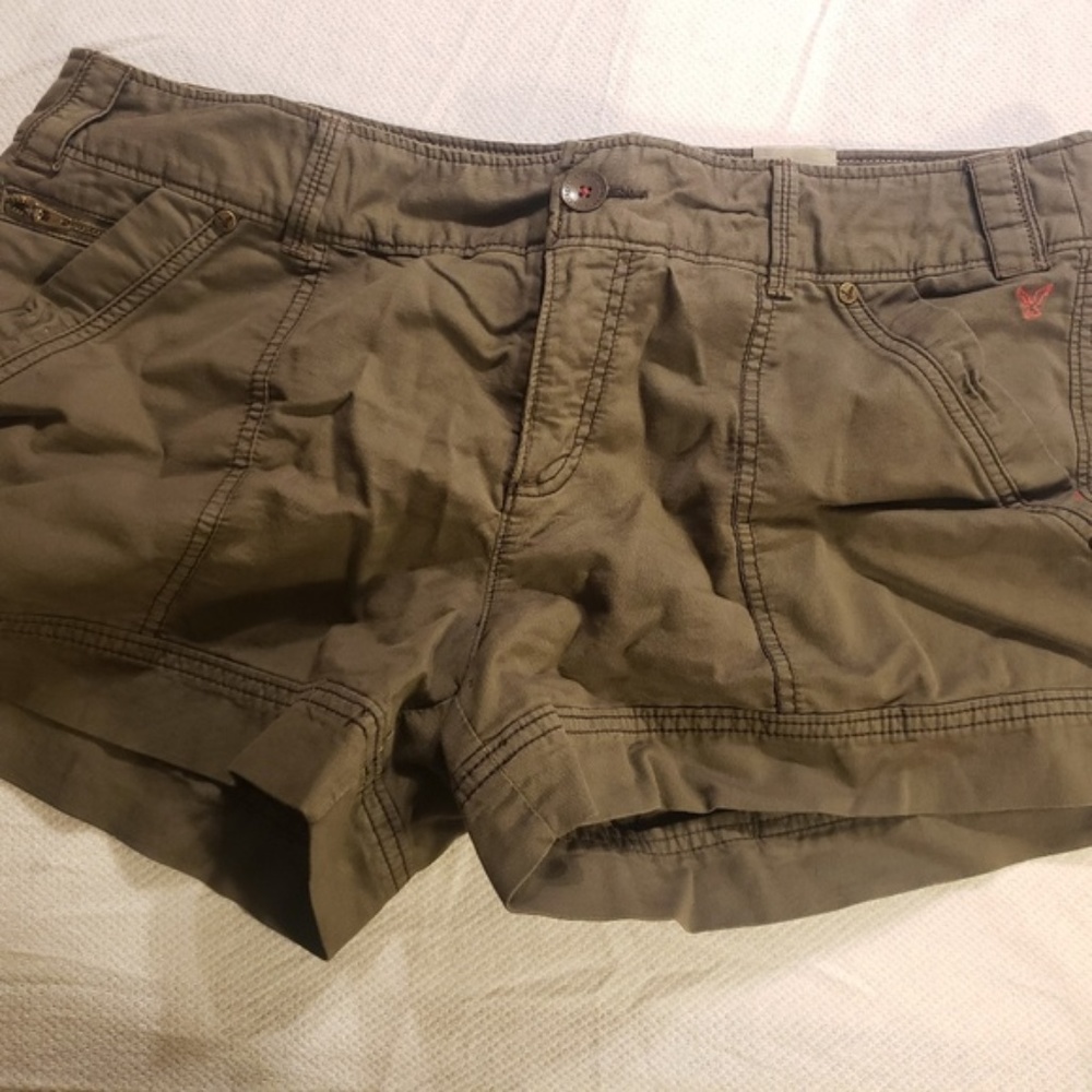 NWT American Eagle shorts